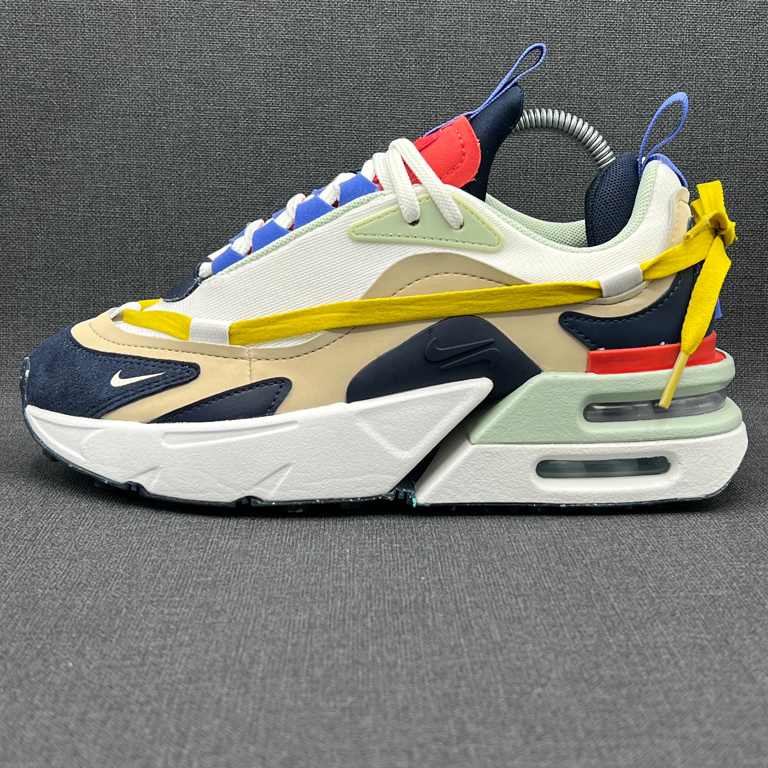 Nike Air Max Furiosa