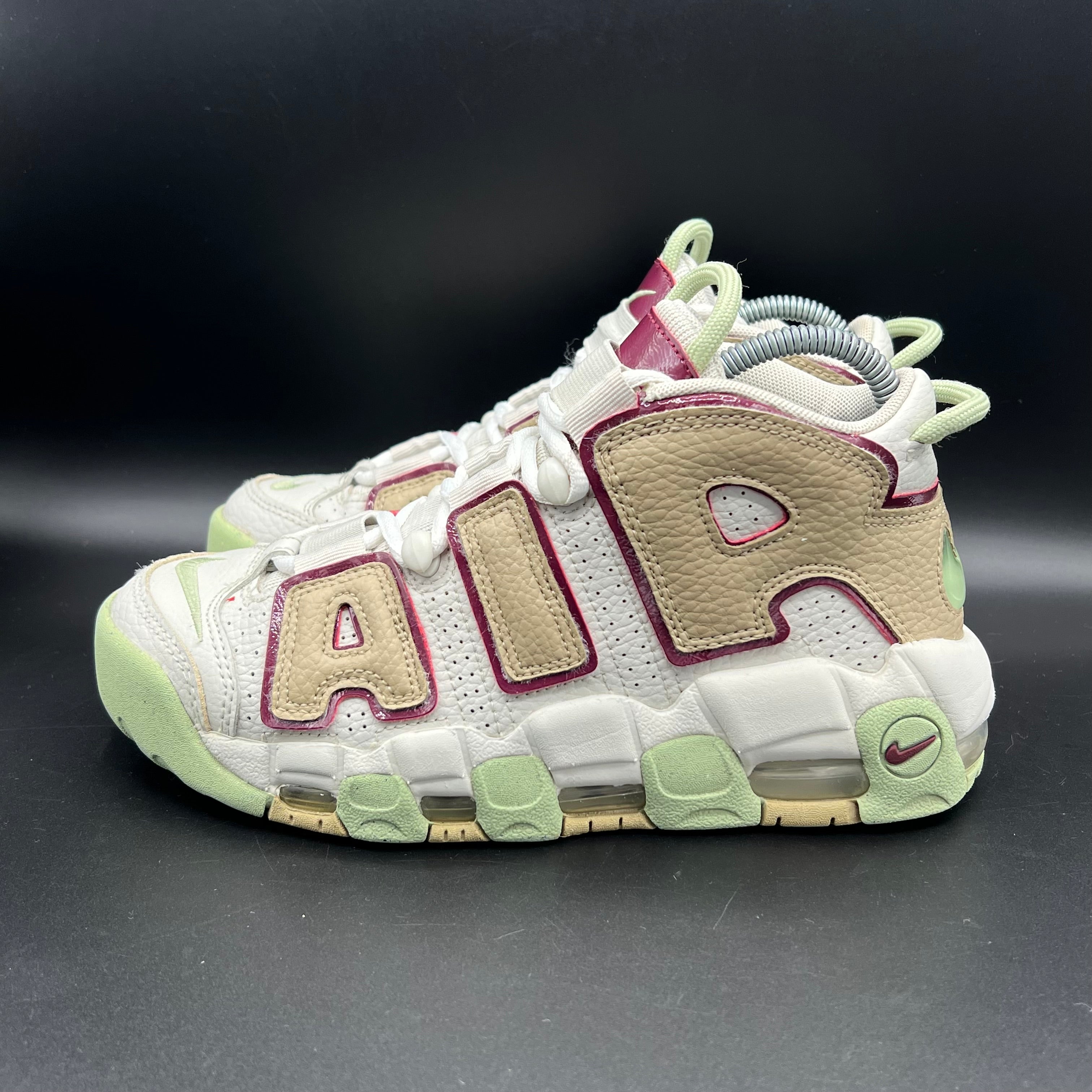 Nike Uptempo