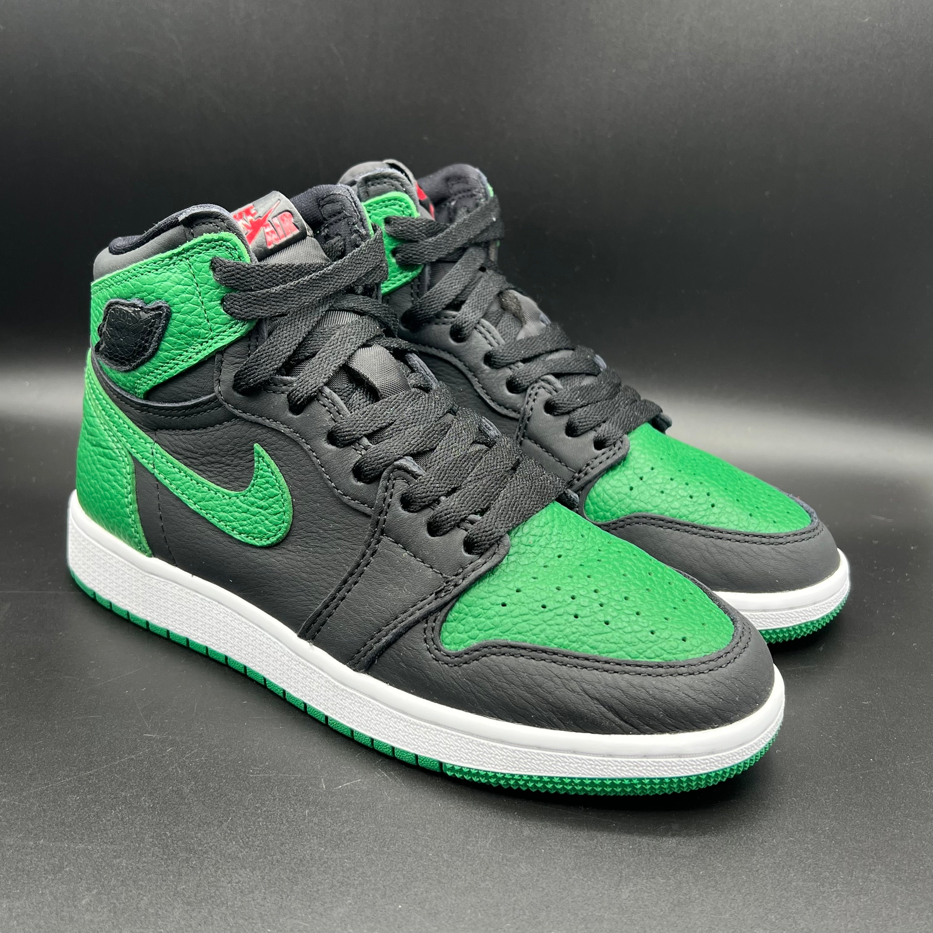 Air Jordan 1 high pine Green