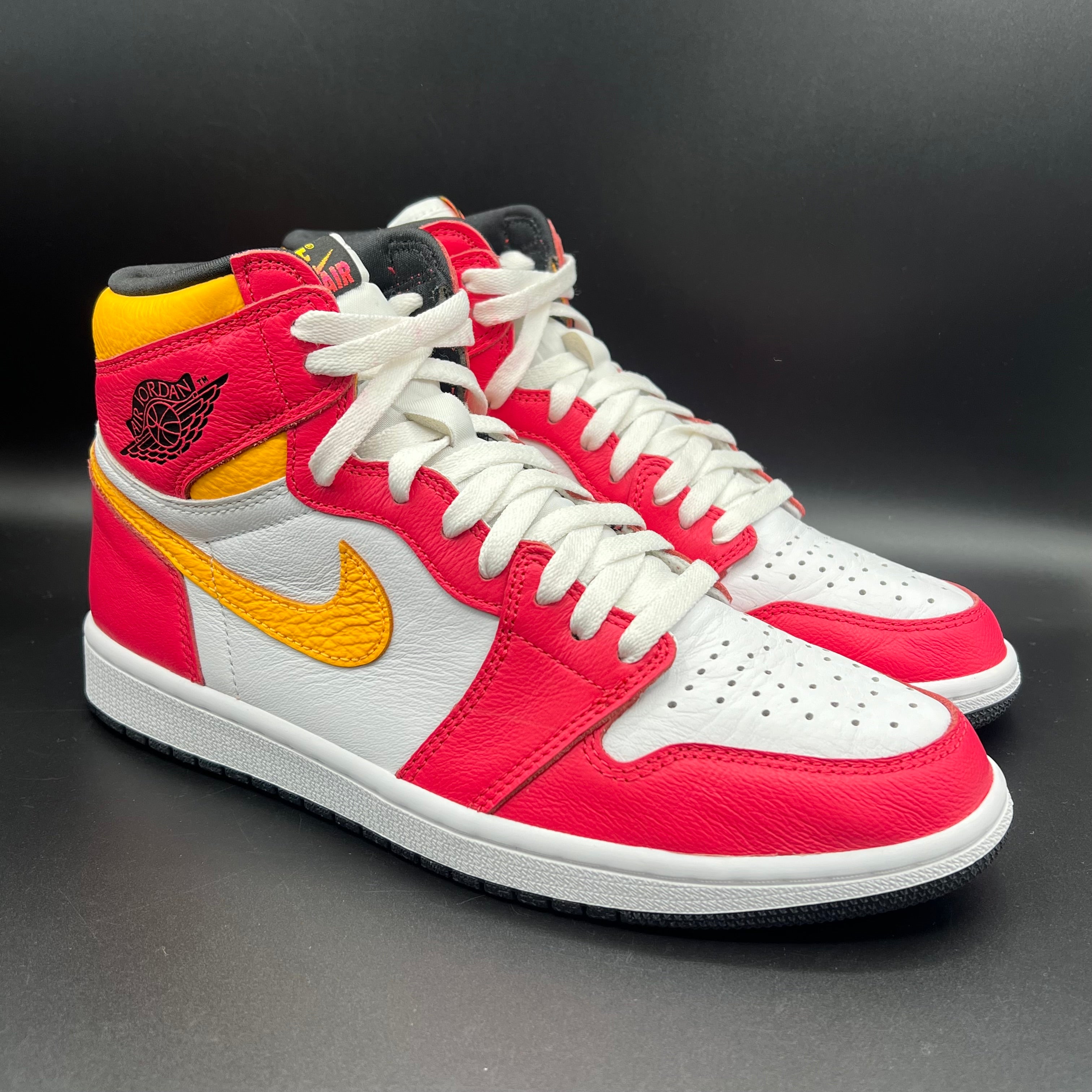 Air Jordan 1 high fusion red