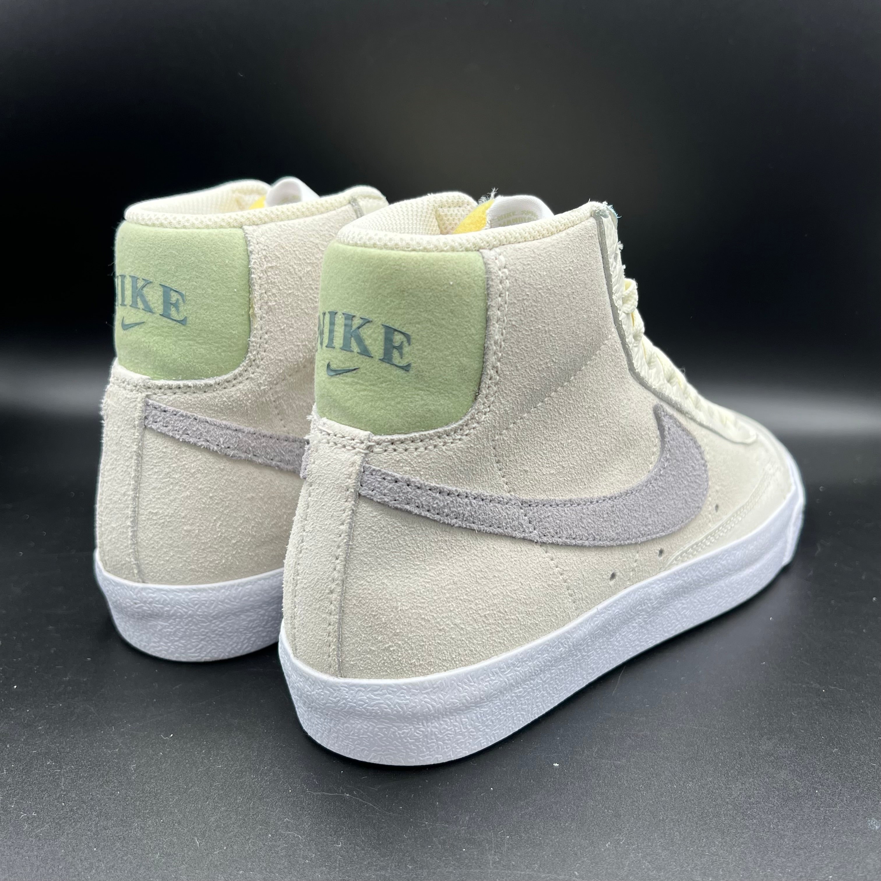 Nike blazer