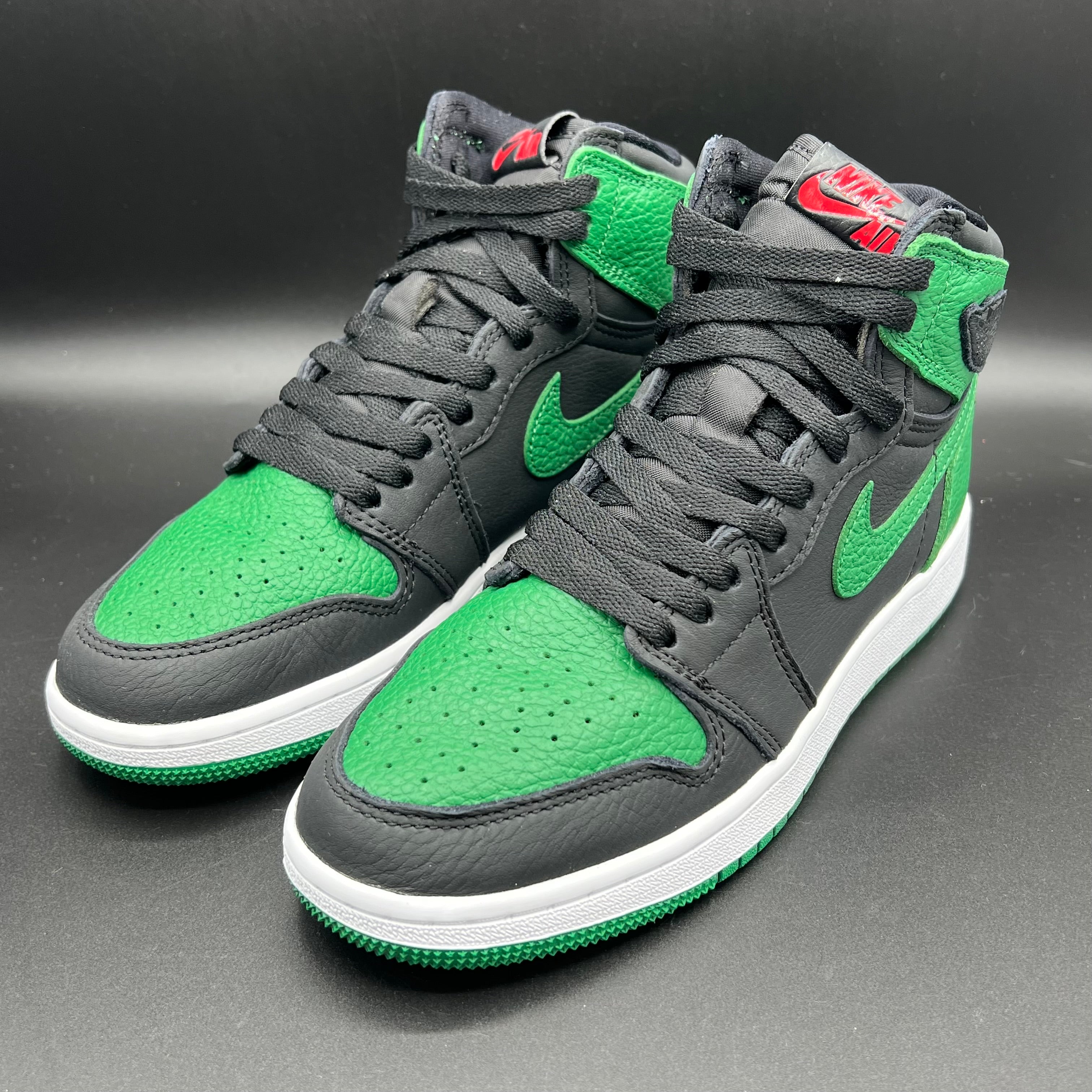 Air Jordan 1 high pine Green