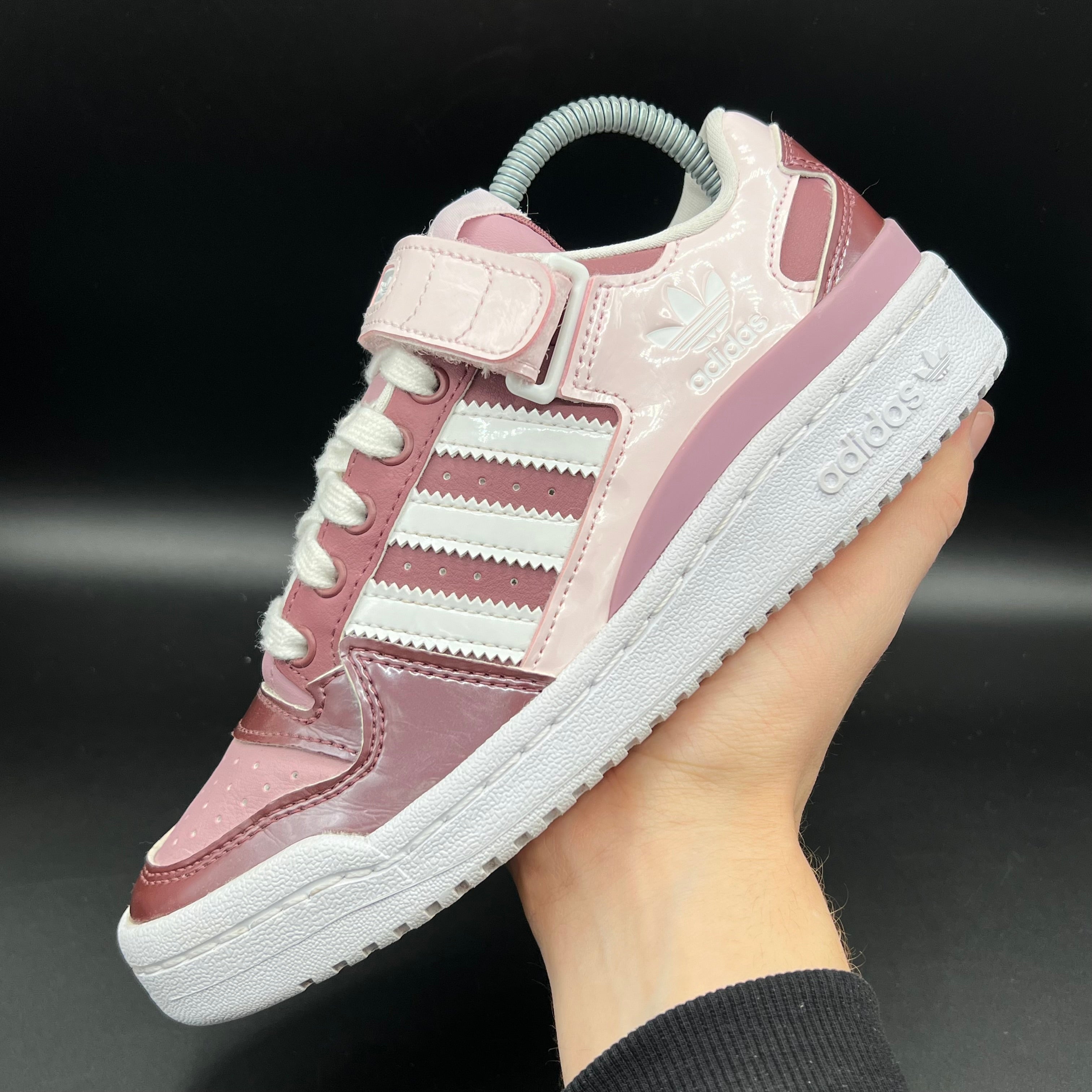 Adidas forum low