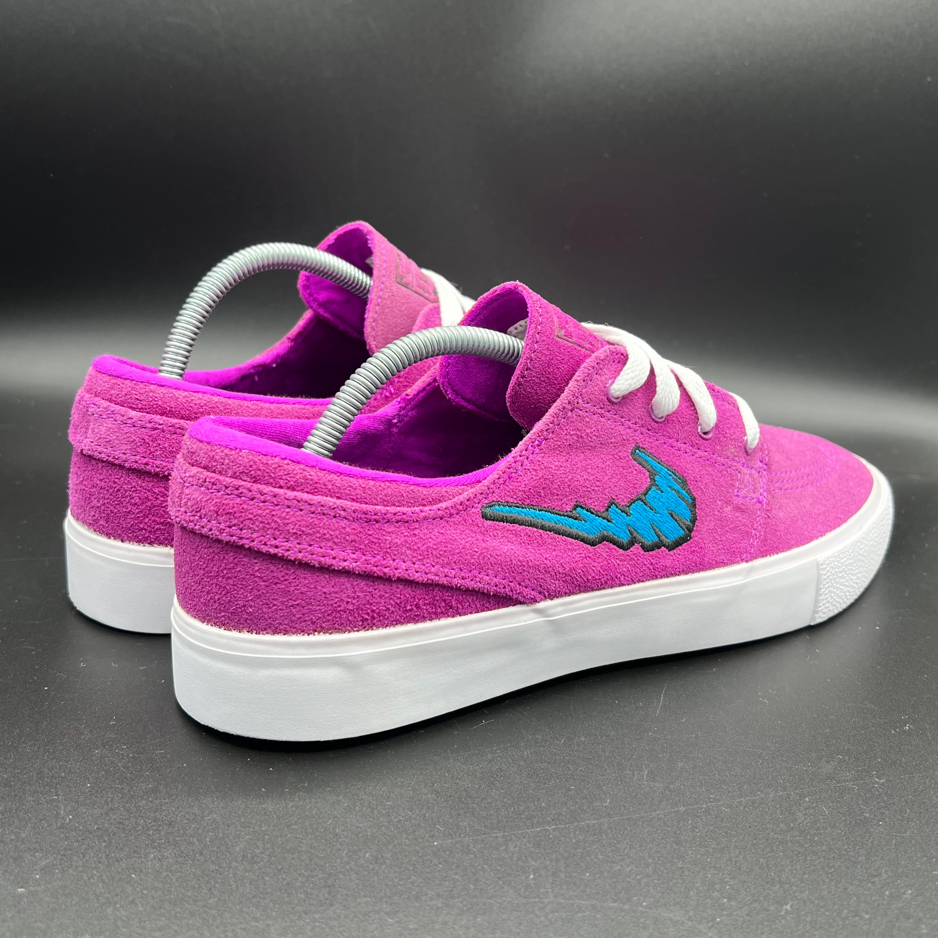 Nike Janoski